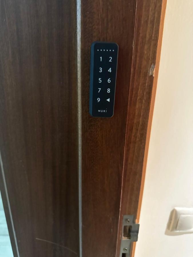 Beautiful, Great Equipped 122 M Holiday Apartment Near Majorelle Garden And Gueliz With Pool Views And A Large Balcony And Terrace Marrákes Kültér fotó