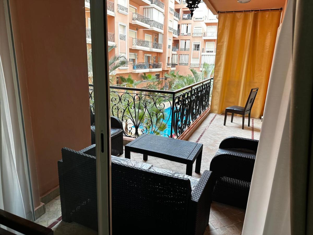 Beautiful, Great Equipped 122 M Holiday Apartment Near Majorelle Garden And Gueliz With Pool Views And A Large Balcony And Terrace Marrákes Kültér fotó