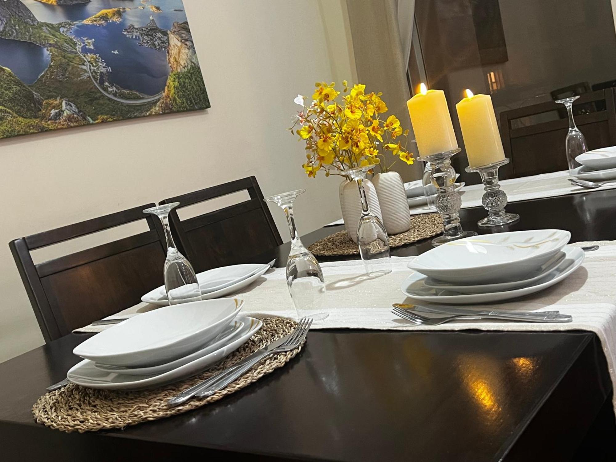 Beautiful, Great Equipped 122 M Holiday Apartment Near Majorelle Garden And Gueliz With Pool Views And A Large Balcony And Terrace Marrákes Kültér fotó